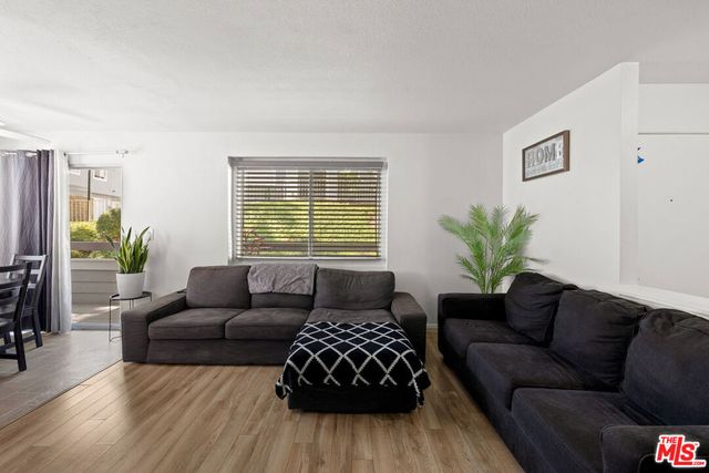 26838 Claudette Street 227, Canyon Country, CA 91351