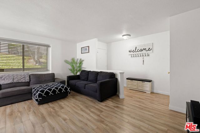 26838 Claudette Street 227, Canyon Country, CA 91351