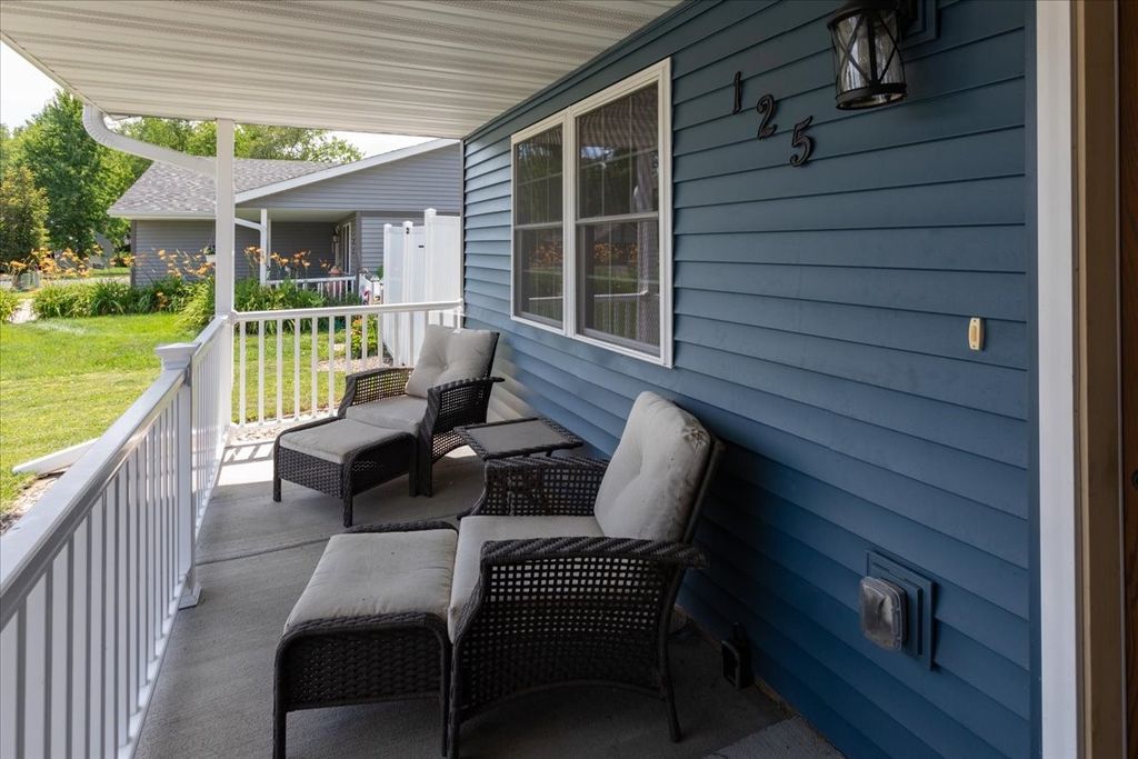 Image 3 of property listing at 125 Amber View Street, Menomonie, WI 54751