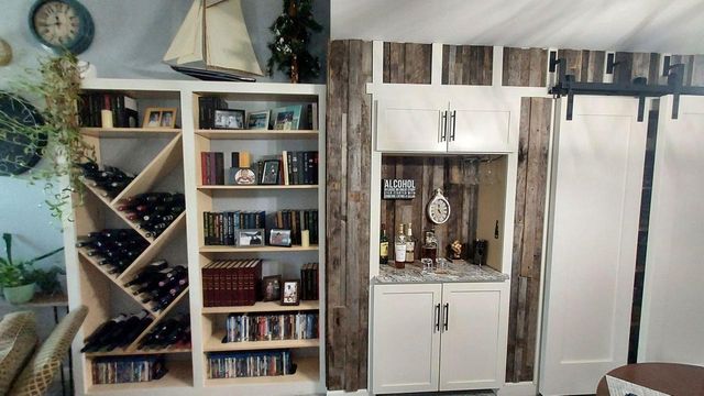 2672 Hidden DRIVE, Saint Francis, WI 53235