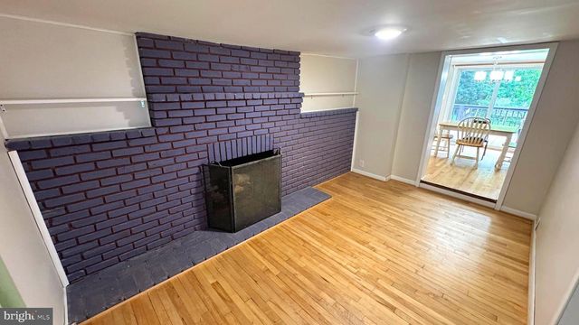 1326 OLD NEW WINDSOR RD, New Windsor, MD 21776