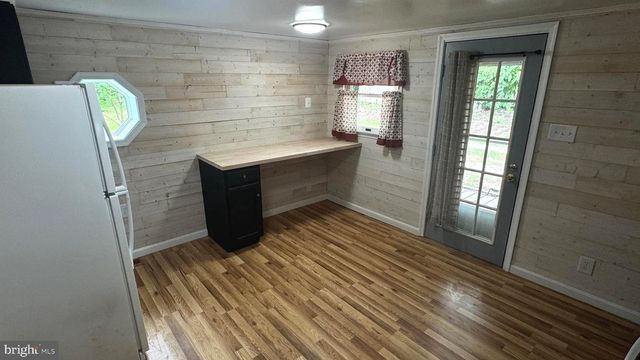 1326 OLD NEW WINDSOR RD, New Windsor, MD 21776