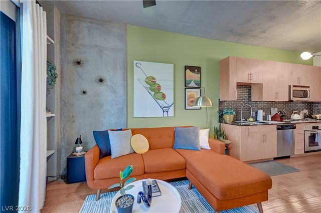 353 East Bonneville Avenue 569, Las Vegas, NV 89101