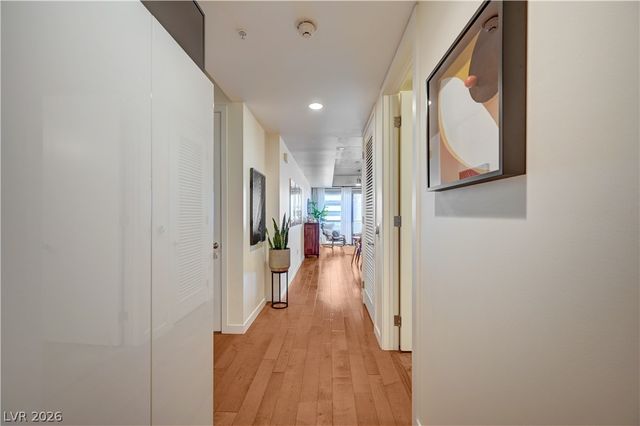 353 East Bonneville Avenue 569, Las Vegas, NV 89101