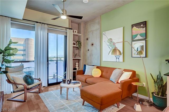 353 East Bonneville Avenue 569, Las Vegas, NV 89101