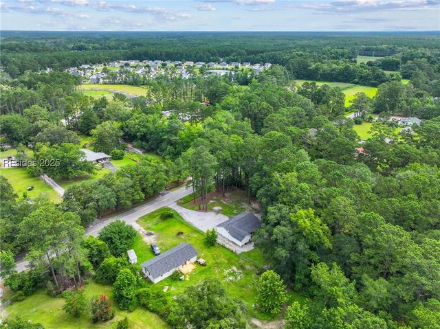 612 Old House Rd, Ridgeland, SC 29936