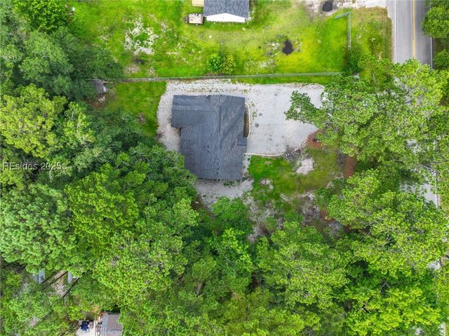 612 Old House Rd, Ridgeland, SC 29936