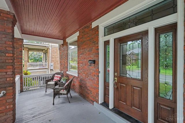 3787 Hyde Park Avenue, Cincinnati, OH 45209