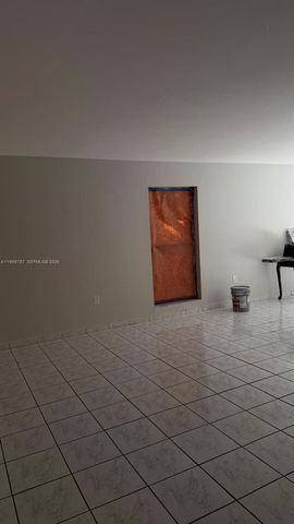 110 SW 108th Ave H1, Sweetwater, FL 33174