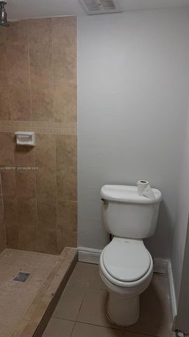 110 SW 108th Ave H1, Sweetwater, FL 33174