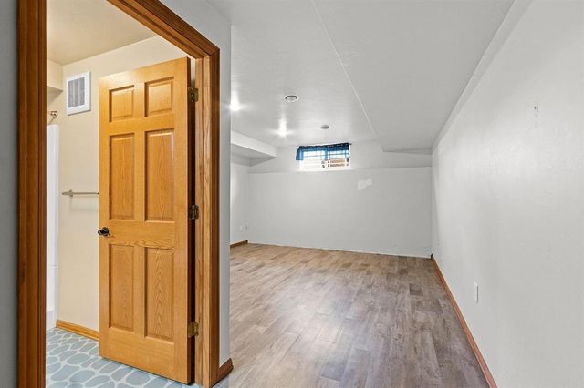 1274 BAYPORT TERRACE, Green Bay, WI 54313