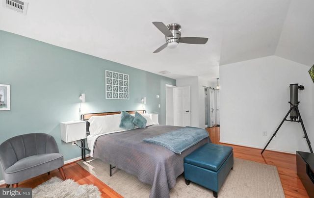 18505 CABIN RD, Triangle, VA 22172