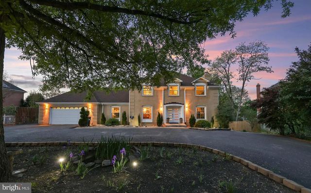 18505 CABIN RD, Triangle, VA 22172