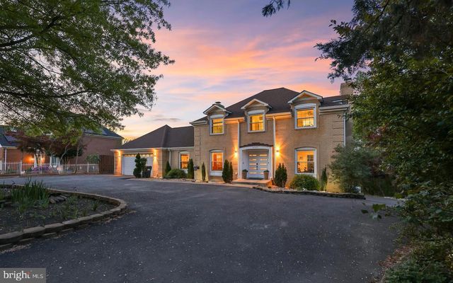 18505 CABIN RD, Triangle, VA 22172