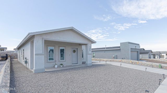 546 Spanish Oak Drive, Canutillo, TX 79835
