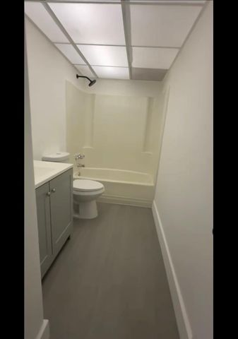 2800 NW 56th Ave B101, Lauderhill, FL 33313