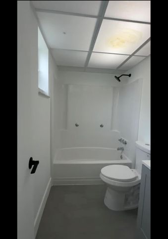 2800 NW 56th Ave B101, Lauderhill, FL 33313