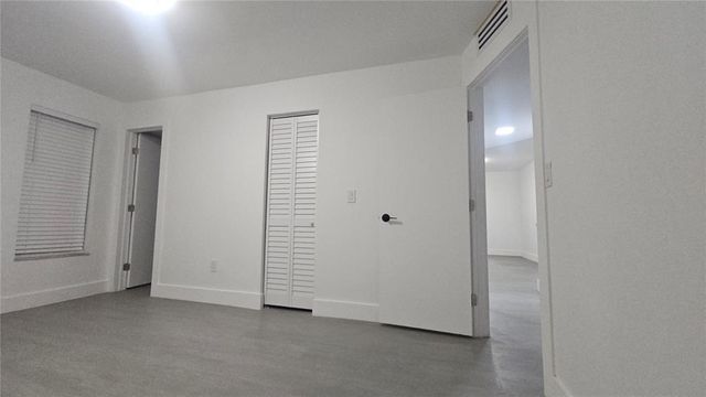 2800 NW 56th Ave B101, Lauderhill, FL 33313