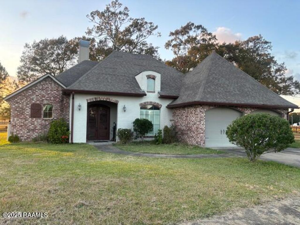 153 Seminole Lane, Opelousas, LA 70570