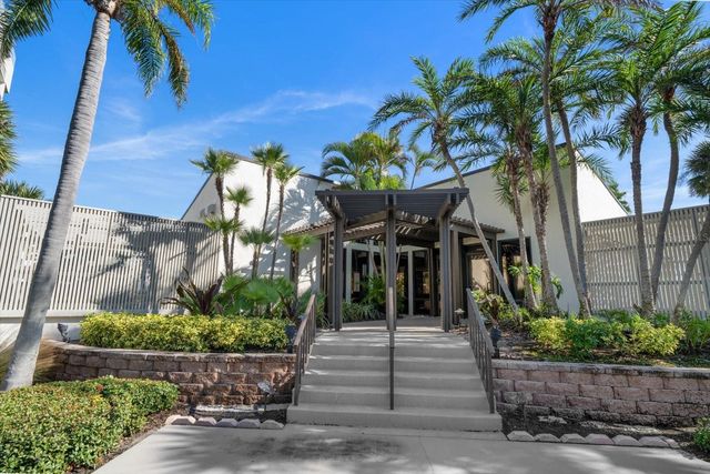 1501 GULF BOULEVARD 604, Clearwater Beach, FL 33767