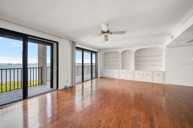 1501 GULF BOULEVARD 604, Clearwater Beach, FL 33767