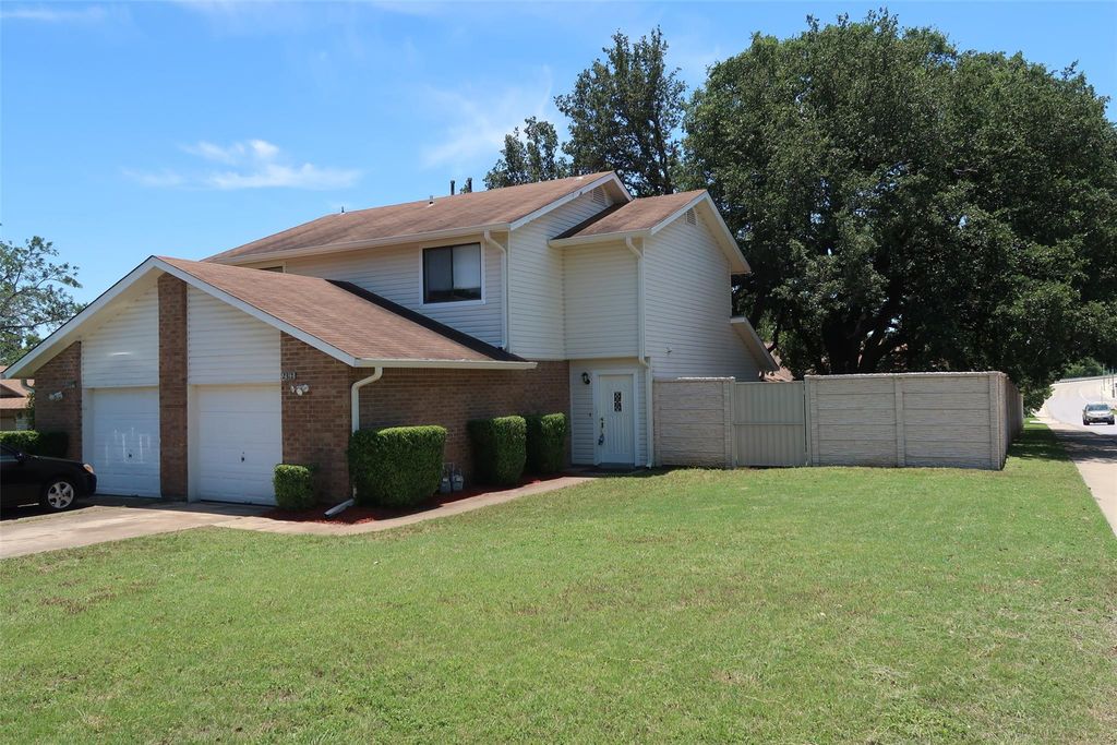 2311 Whitlow CV, Round Rock, TX 78681