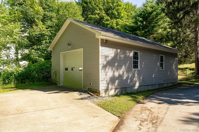 1486 Route 55, Lagrangeville, NY 12540
