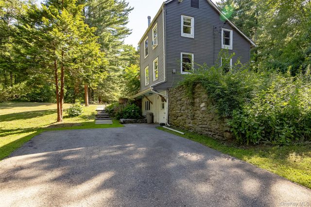 1486 Route 55, Lagrangeville, NY 12540
