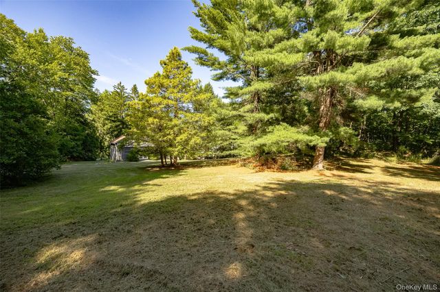1486 Route 55, Lagrangeville, NY 12540