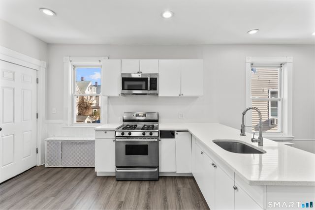 394 Gregory Street 4, Bridgeport, CT 06604