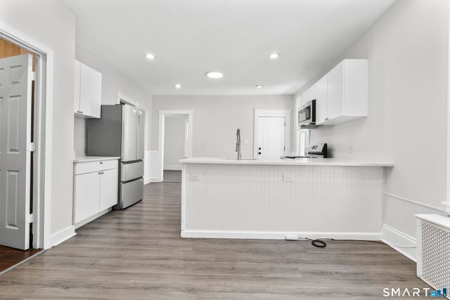 394 Gregory Street 4, Bridgeport, CT 06604