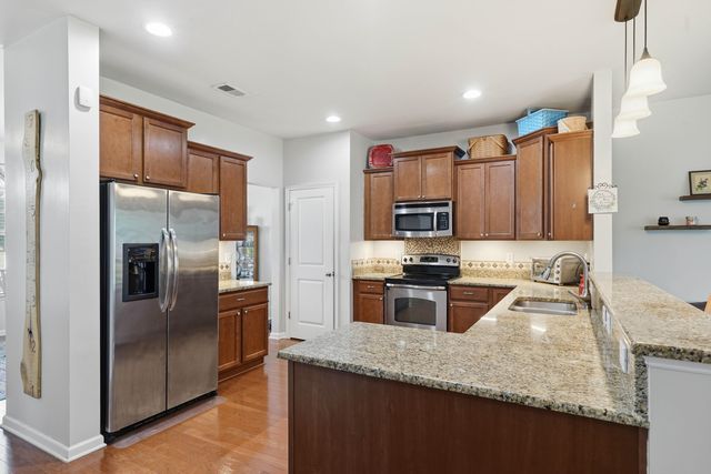 7627 Haywood Street, North Charleston, SC 29418