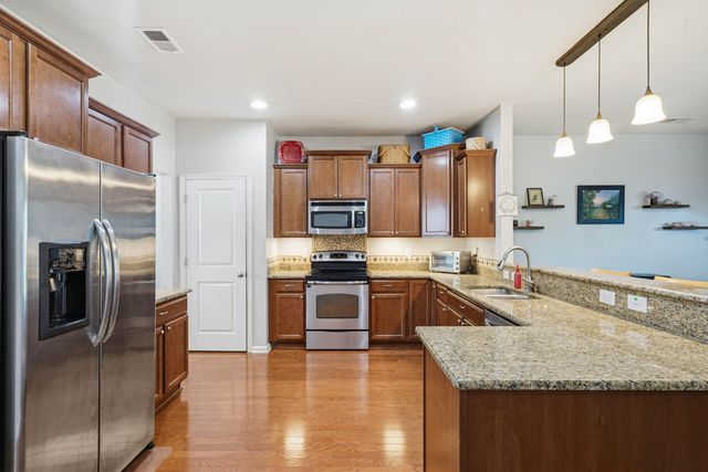 7627 Haywood Street, North Charleston, SC 29418