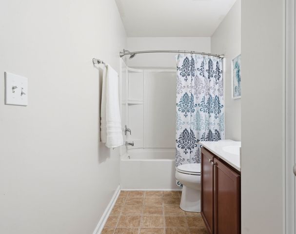 7627 Haywood Street, North Charleston, SC 29418