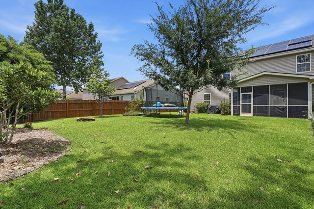 7627 Haywood Street, North Charleston, SC 29418