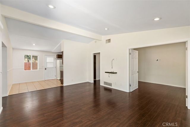 2062 S Rene, Santa Ana, CA 92704