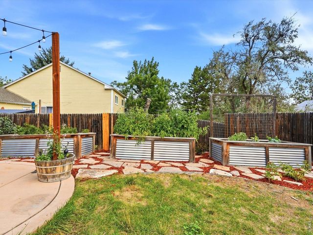 971 Vetch Cir, Lafayette, CO 80026
