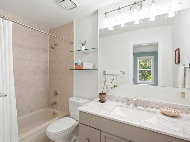 971 Vetch Cir, Lafayette, CO 80026