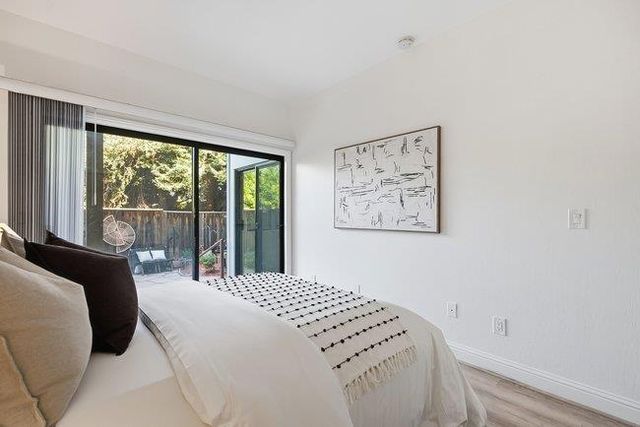 1286 Woodside Road, Redwood City, CA 94061