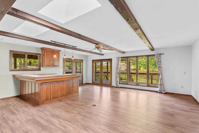 1360 E Lafayette Street, Springfield, MO 65804