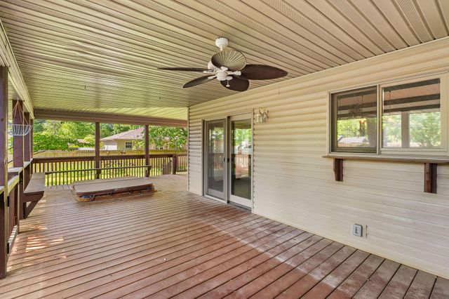 1360 E Lafayette Street, Springfield, MO 65804