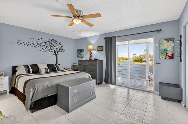 3012 Oakridge A, Deerfield Beach, FL 33442