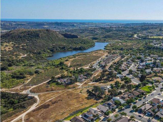 116 Havenview Ln, Oceanside, CA 92056