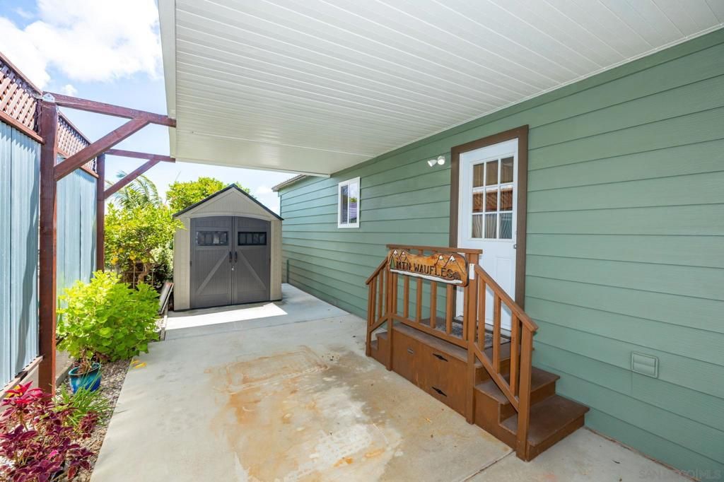 Image 33 of property listing at 116 Havenview Ln, Oceanside, CA 92056