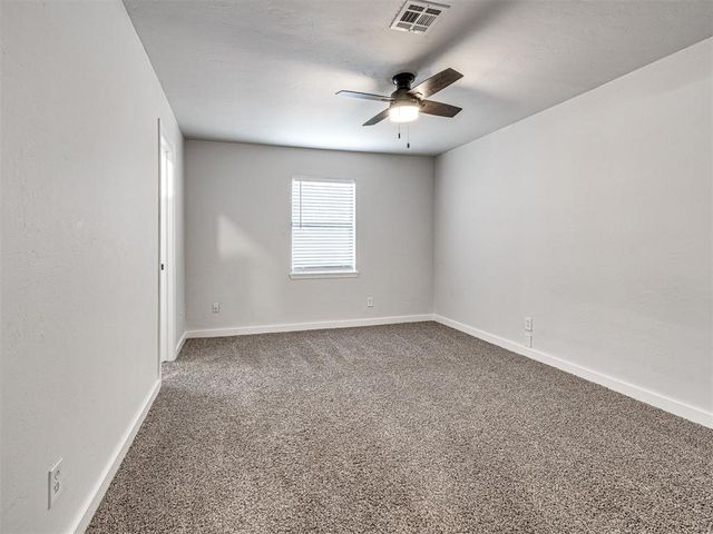 31 Hillcrest Drive, Chickasha, OK 73018