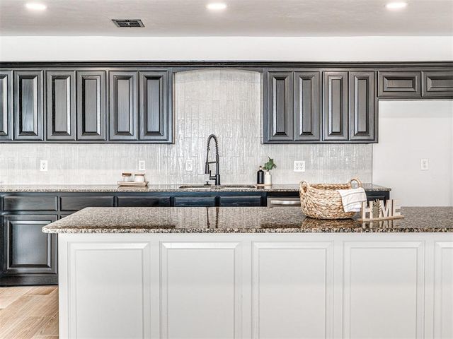 31 Hillcrest Drive, Chickasha, OK 73018