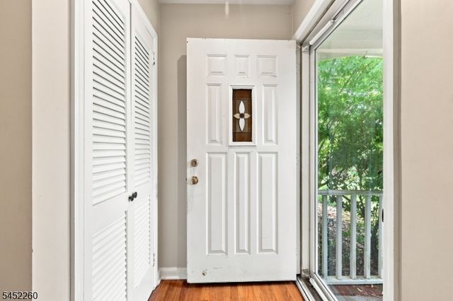120 Main St, Califon Boro, NJ 07830