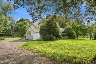 120 Main St, Califon Boro, NJ 07830