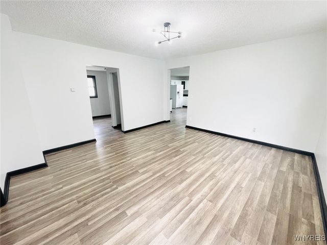 395 Dearborn Street, Buffalo, NY 14207