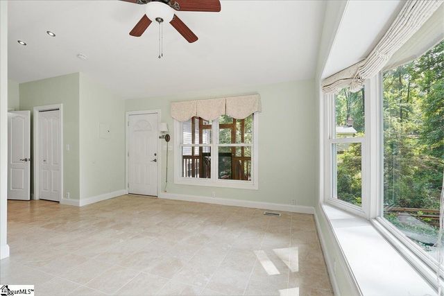 9 Yorkshire Drive, Greenville, SC 29615